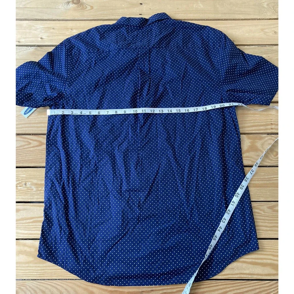 NWT OLD NAVY Polka Dot Button Up Shirt Large - Picture 7 of 7